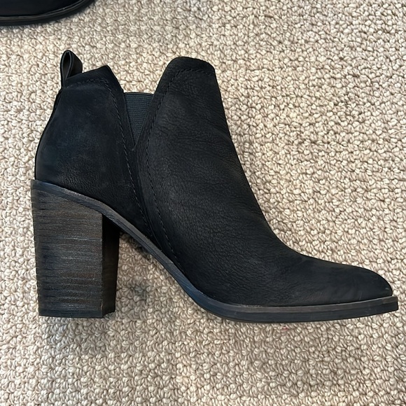 Dolce Vita Sirano Bootie - Picture 3 of 6